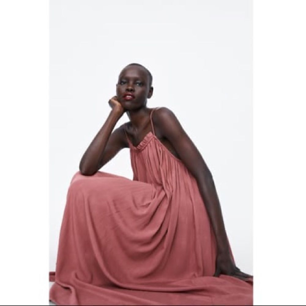 ✨ LONG SLIP DRESS✨ - Picture 9 of 9